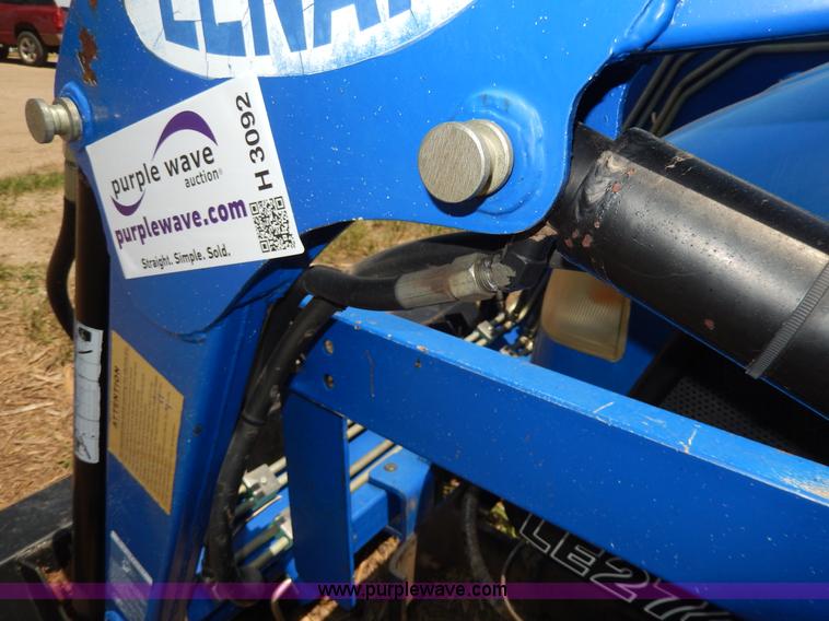 image for item H3092 2006 Lenar LE274-1 MFWD tractor