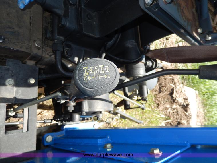 image for item H3092 2006 Lenar LE274-1 MFWD tractor