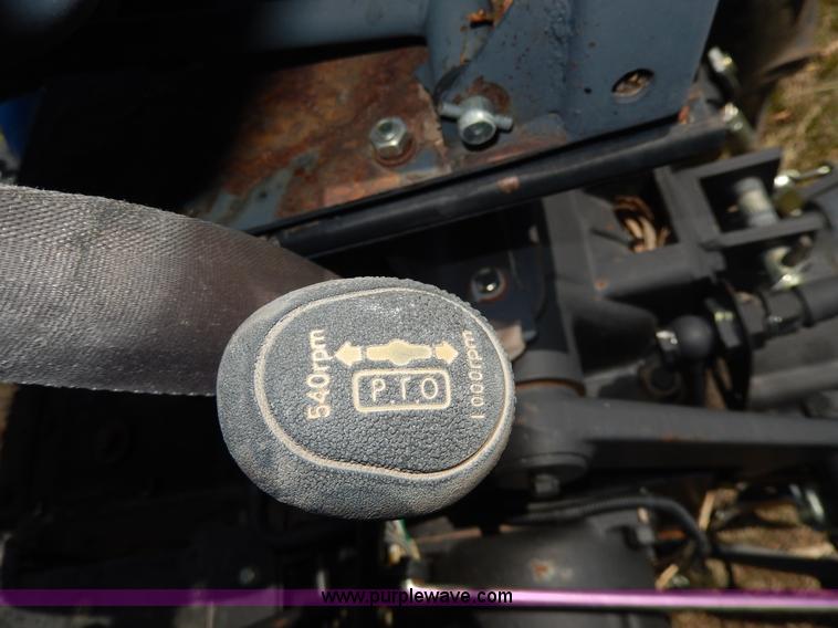 image for item H3092 2006 Lenar LE274-1 MFWD tractor