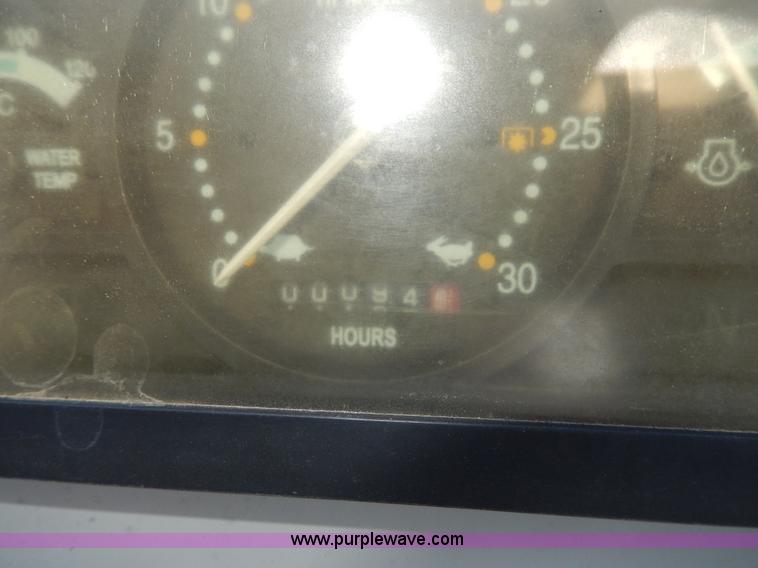 image for item H3092 2006 Lenar LE274-1 MFWD tractor