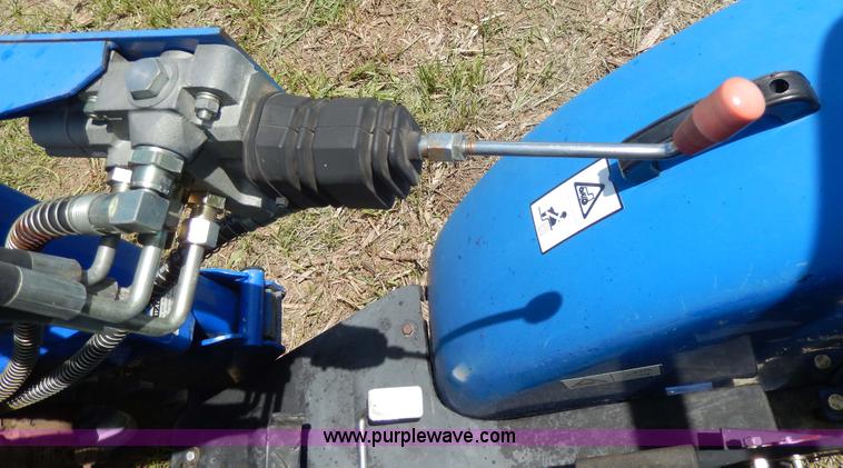 image for item H3092 2006 Lenar LE274-1 MFWD tractor