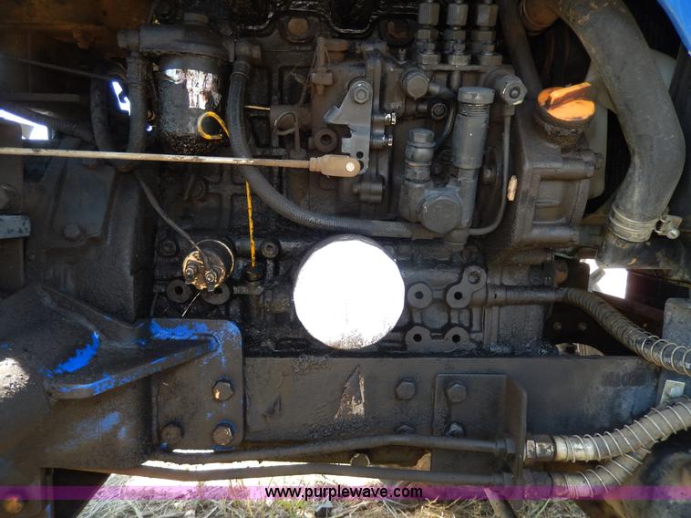 image for item H3092 2006 Lenar LE274-1 MFWD tractor