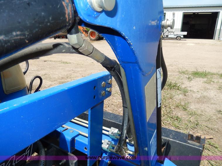 image for item H3092 2006 Lenar LE274-1 MFWD tractor