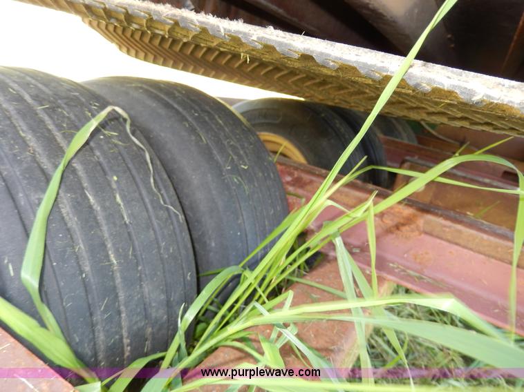 image for item H3095 Turfco Meter-Matic III top dresser