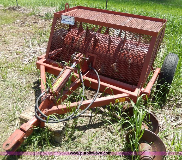 image for item H3097 Dickens pan buster