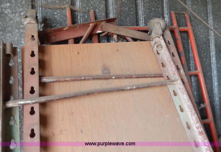 image for item AA9487 Assorted scaffolding