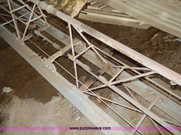 image for item AA9747 Motorized concrete screed