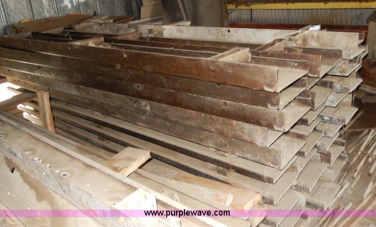 image for item AA9748 Assorted concrete curb forms