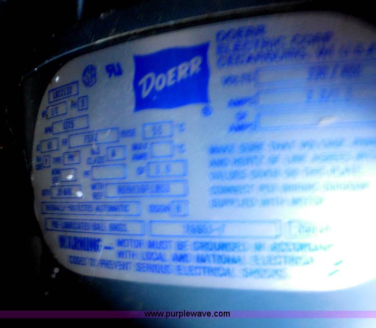 image for item AA9760 16' x 12' garage door