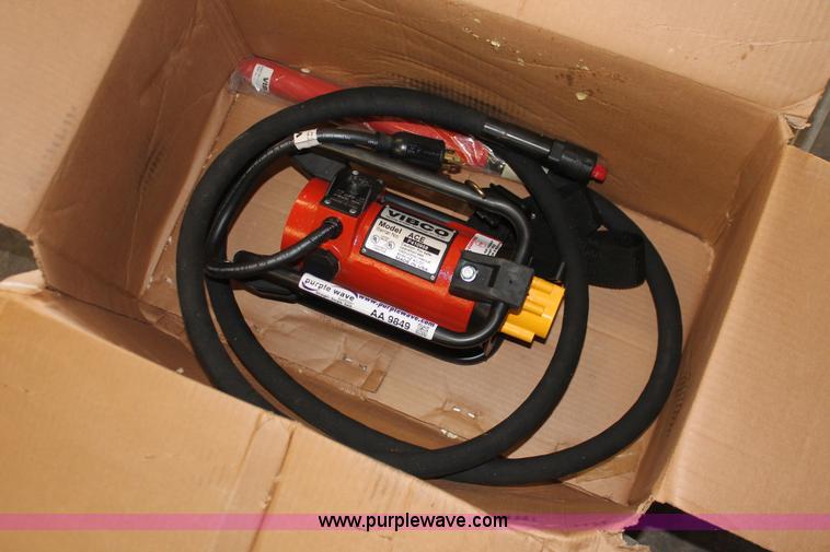 image for item AA9849 Vibco Ace concrete vibrator