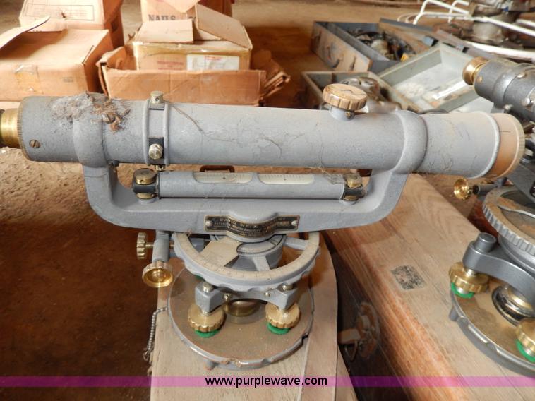 image for item AA9882 (3) assorted level transit