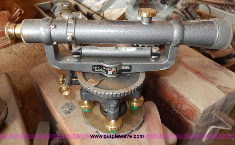 image for item AA9882 (3) assorted level transit