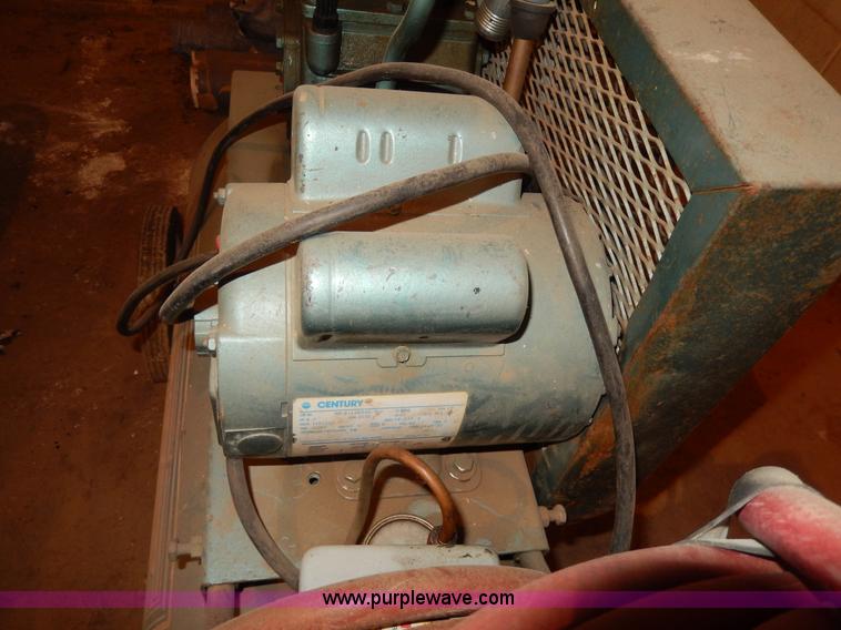 image for item AA9906 C-Aire custom built air compressor