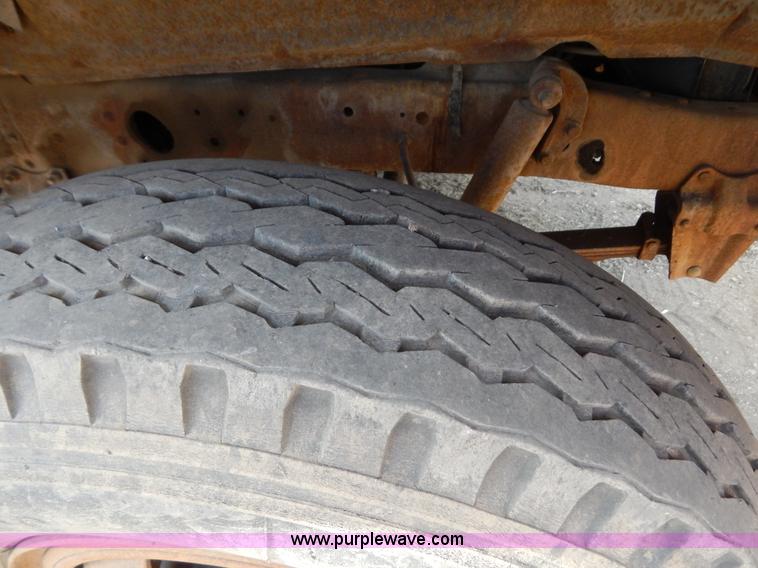 image for item D4764 1967 Ford 600 dump truck