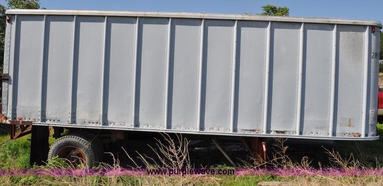 image for item G6057 1953 Freuhauf storage trailer