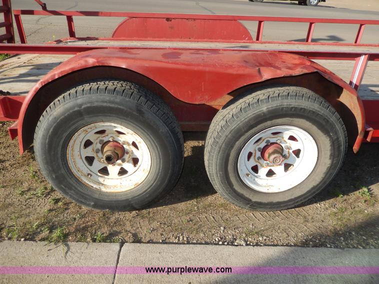 image for item H3101 1997 YMS tandem axle trailer