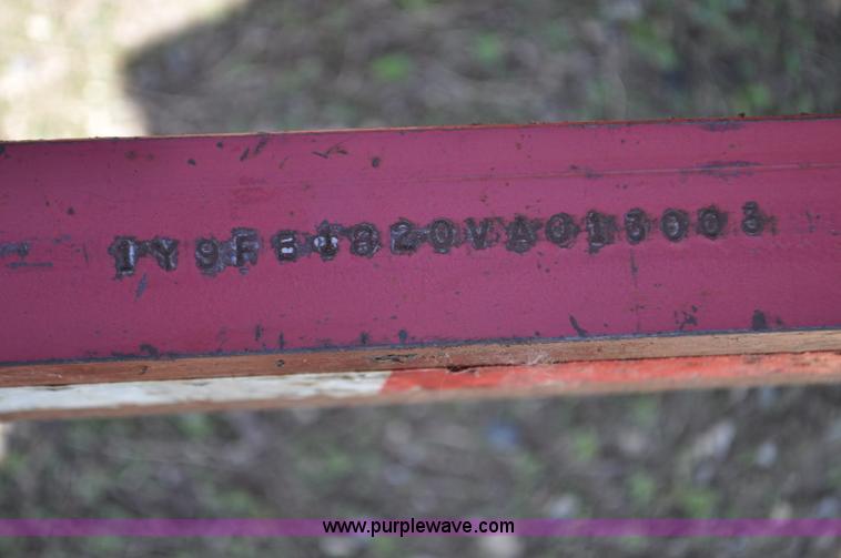 image for item H3101 1997 YMS tandem axle trailer