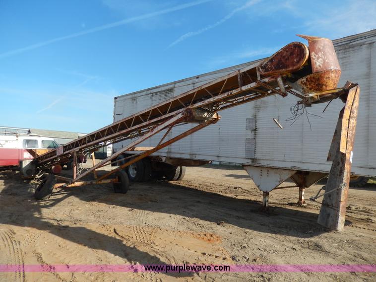 image for item H3103 Construction conveyor