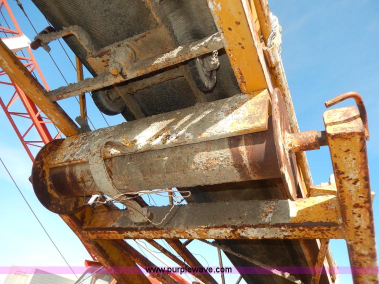 image for item H3103 Construction conveyor