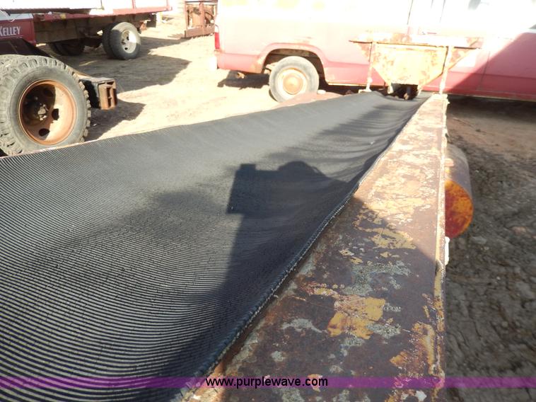 image for item H3103 Construction conveyor