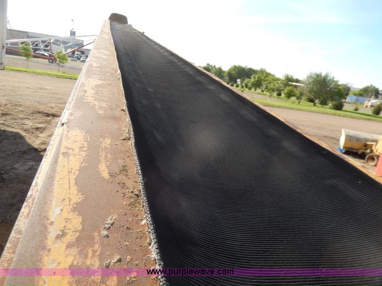 image for item H3103 Construction conveyor