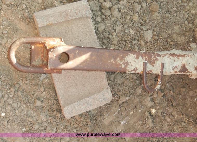 image for item H3103 Construction conveyor