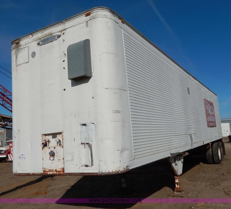 image for item H3104 1967 Trailmobile 42' dry van trailer