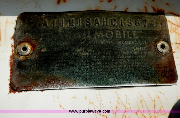 image for item H3104 1967 Trailmobile 42' dry van trailer