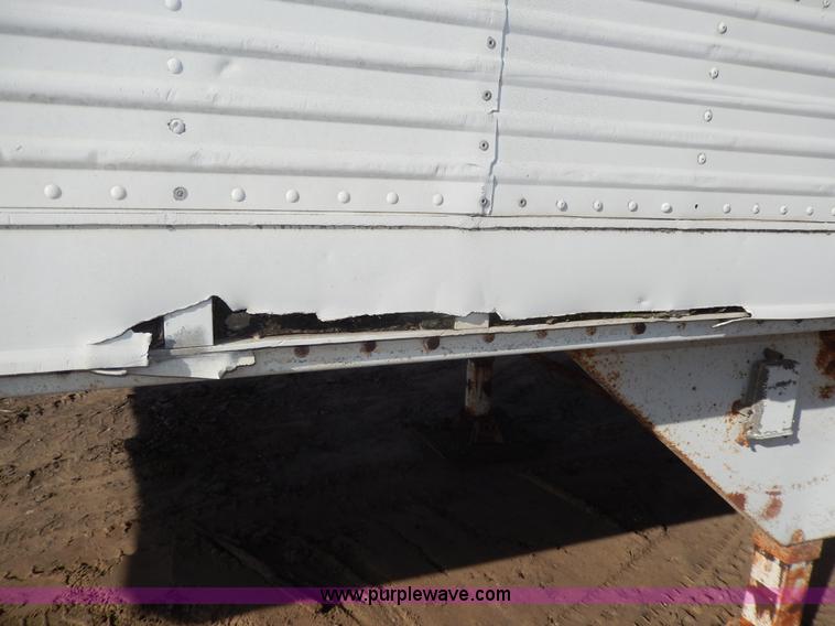 image for item H3104 1967 Trailmobile 42' dry van trailer
