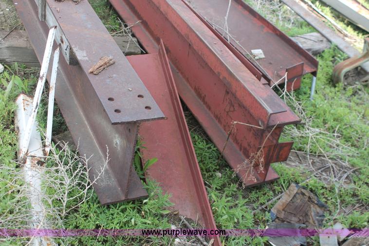 image for item H3109 (20) assorted steel and I-beam iron sections