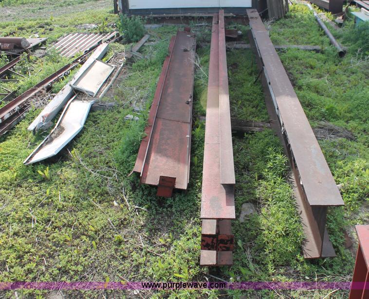 image for item H3109 (20) assorted steel and I-beam iron sections