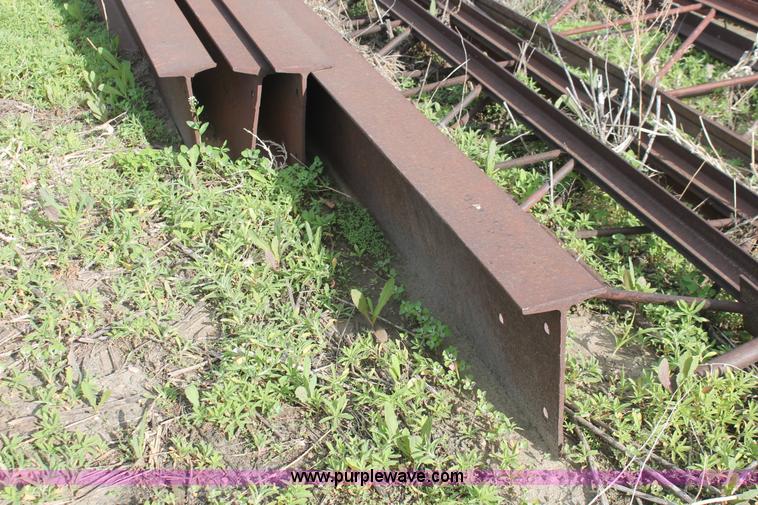 image for item H3109 (20) assorted steel and I-beam iron sections