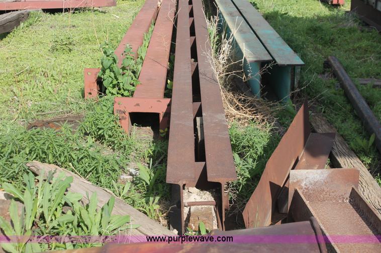 image for item H3109 (20) assorted steel and I-beam iron sections