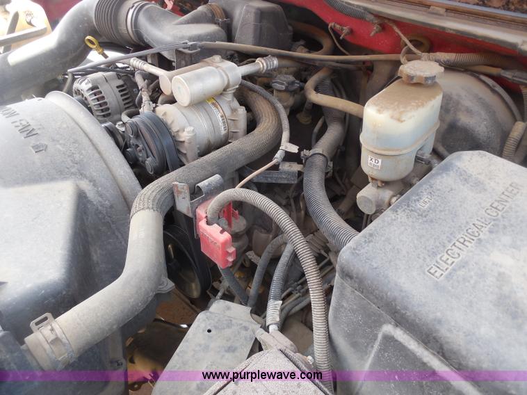 image for item H3509 2001 GMC Sierra 1500 SL pickup truck