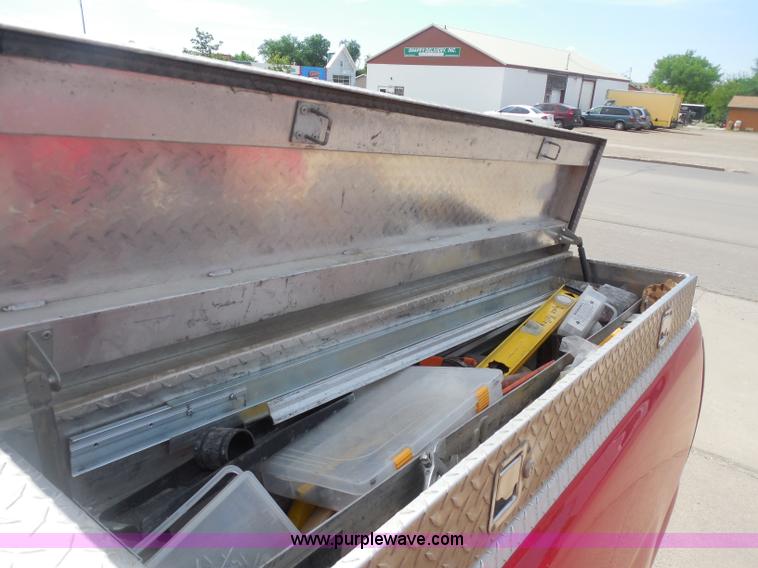 image for item H3509 2001 GMC Sierra 1500 SL pickup truck