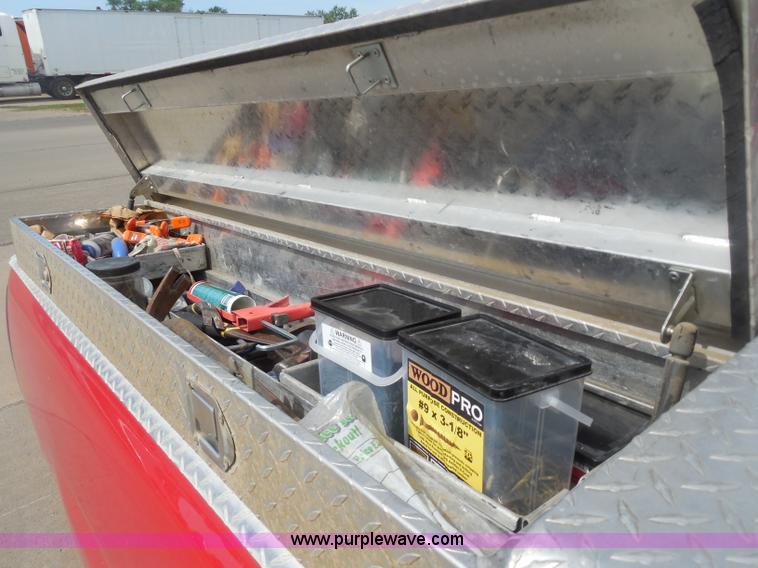 image for item H3509 2001 GMC Sierra 1500 SL pickup truck