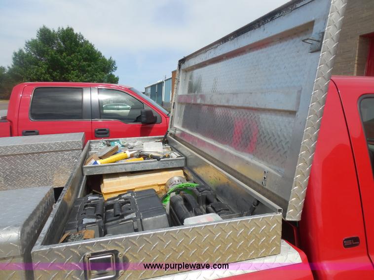 image for item H3509 2001 GMC Sierra 1500 SL pickup truck