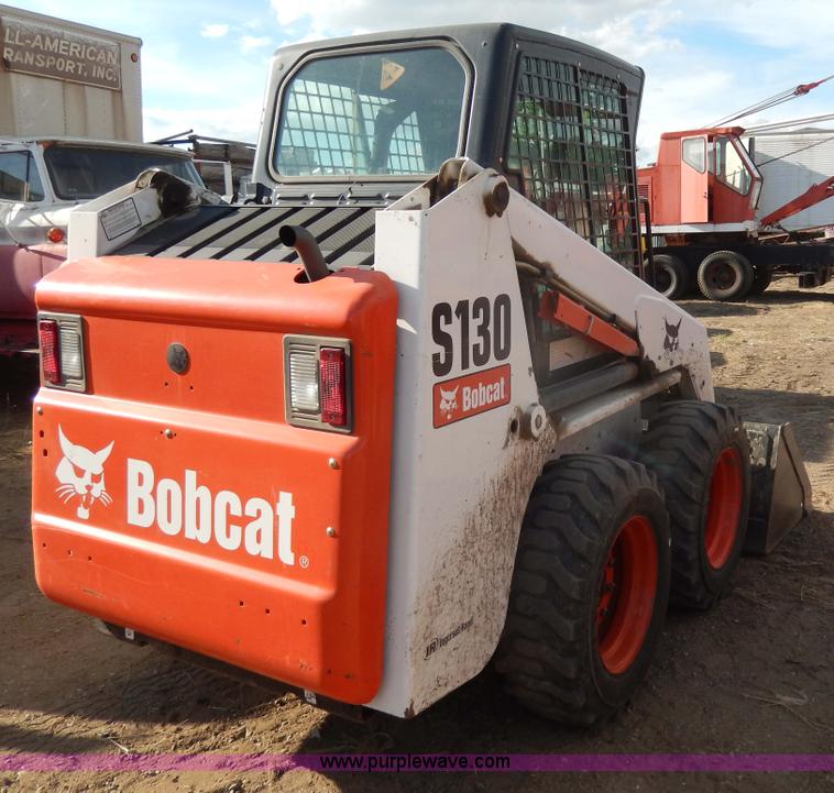 image for item I4484 2006 Bobcat S130 skid steer