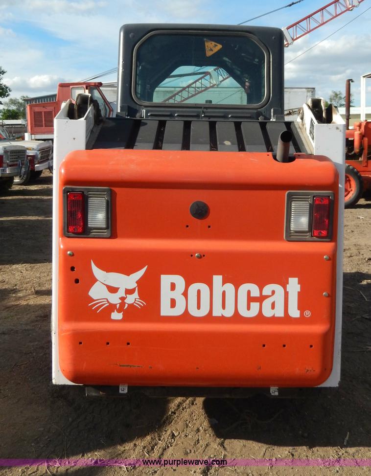 image for item I4484 2006 Bobcat S130 skid steer