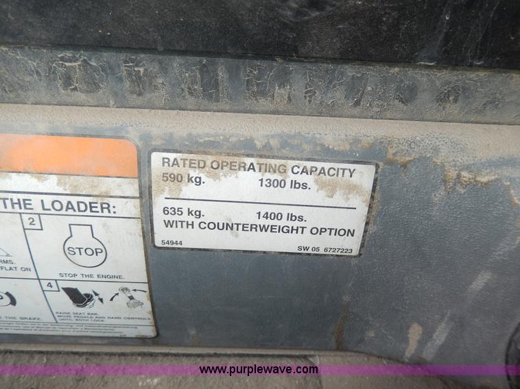 image for item I4484 2006 Bobcat S130 skid steer