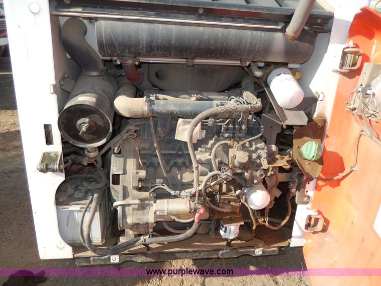 image for item I4484 2006 Bobcat S130 skid steer