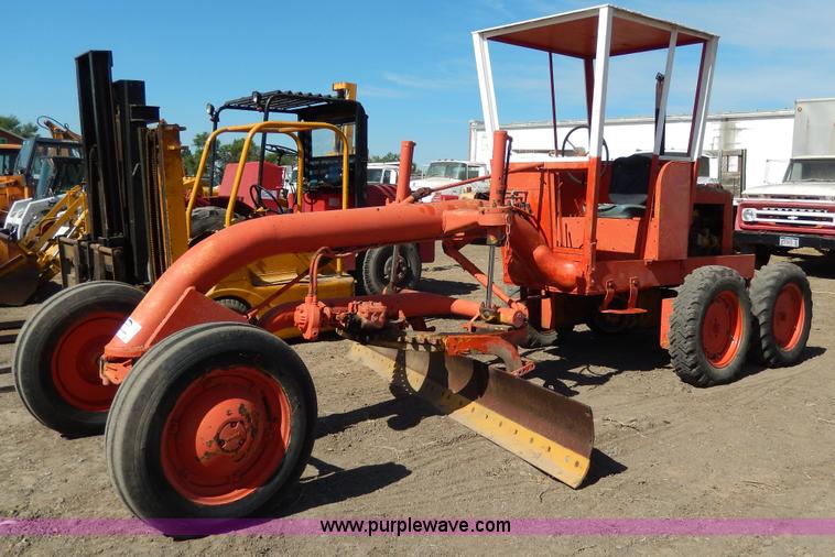 image for item I4486 Allis Chalmers motor grader