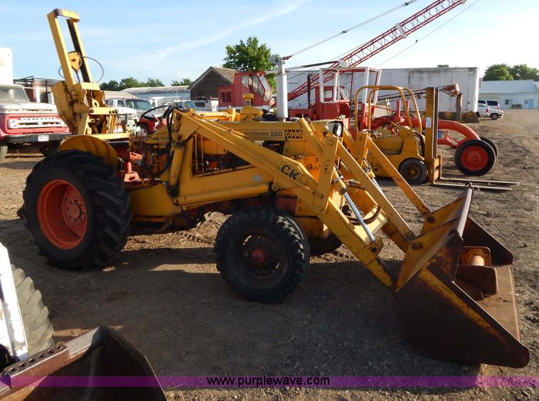 image for item I4487 1970 Case 580 Construction King tractor
