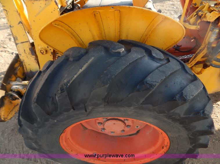 image for item I4487 1970 Case 580 Construction King tractor