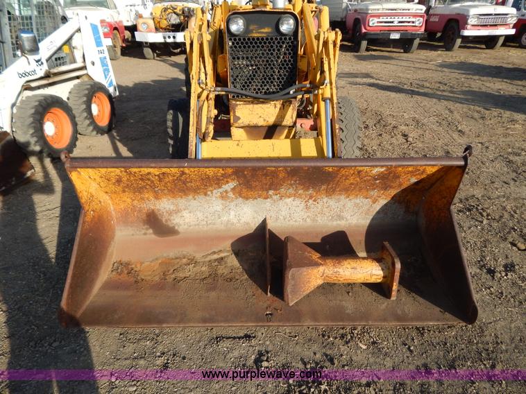 image for item I4487 1970 Case 580 Construction King tractor