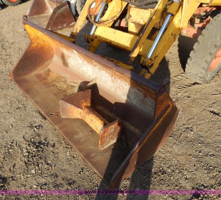 image for item I4487 1970 Case 580 Construction King tractor