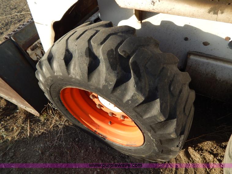 image for item I4490 1987 Bobcat 742 skid steer