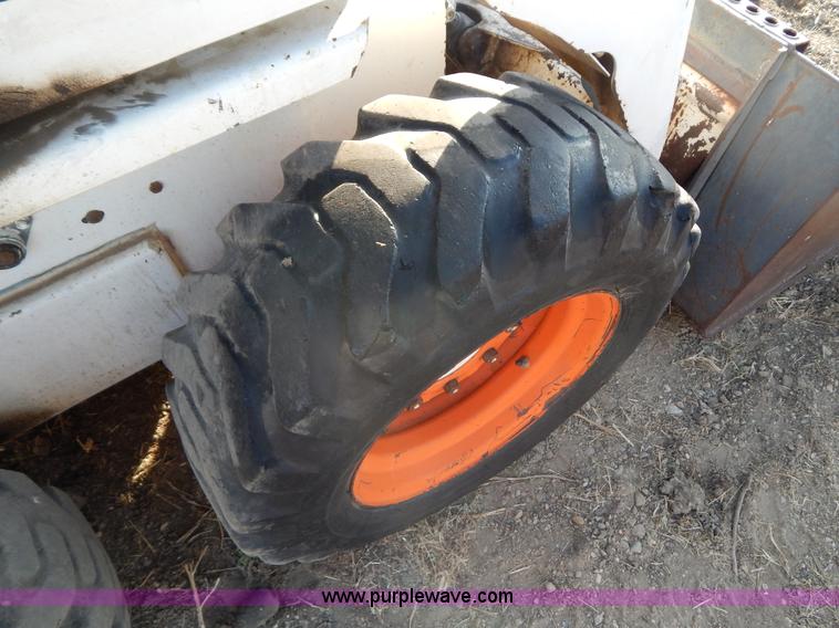 image for item I4490 1987 Bobcat 742 skid steer