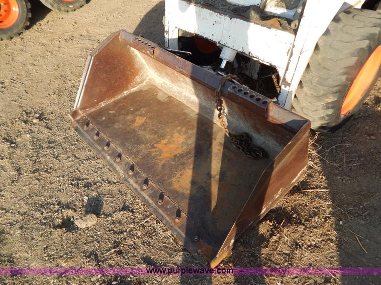 image for item I4490 1987 Bobcat 742 skid steer