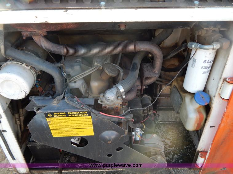 image for item I4490 1987 Bobcat 742 skid steer